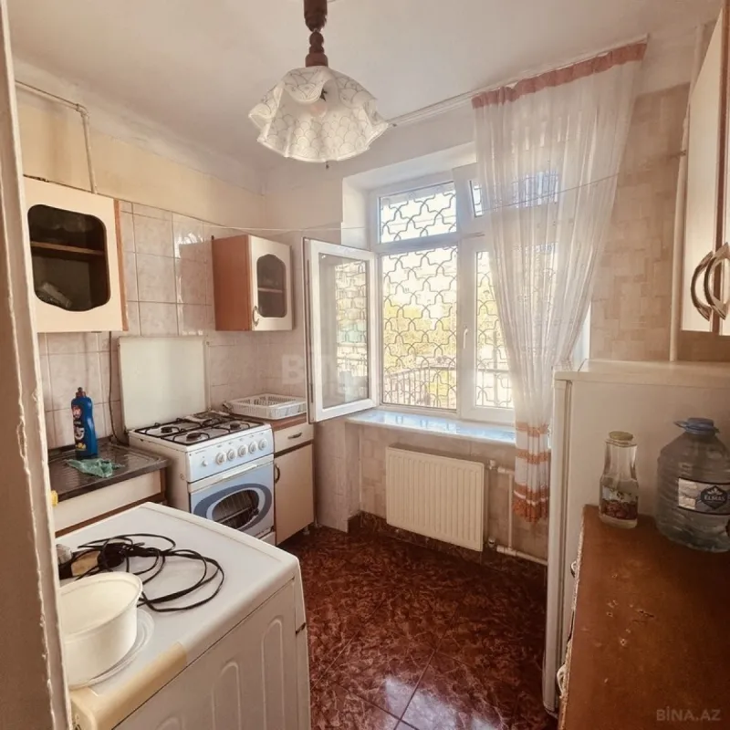 Satılır 1 otaqlı mənzil 38 m²