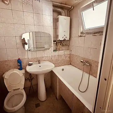 Satılır 1 otaqlı mənzil 38 m²