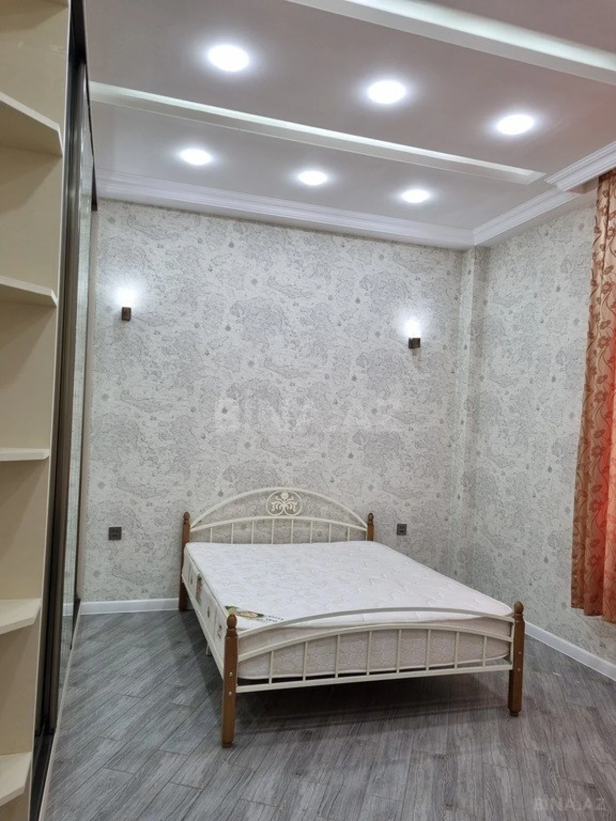 Kirayə verilir 2 otaqlı həyət evi 80 m²