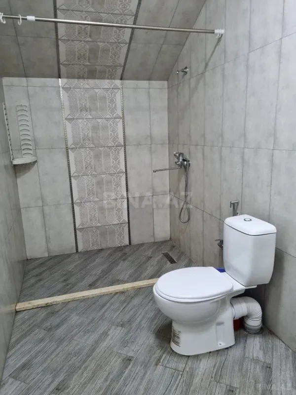 Kirayə verilir 2 otaqlı həyət evi 80 m²