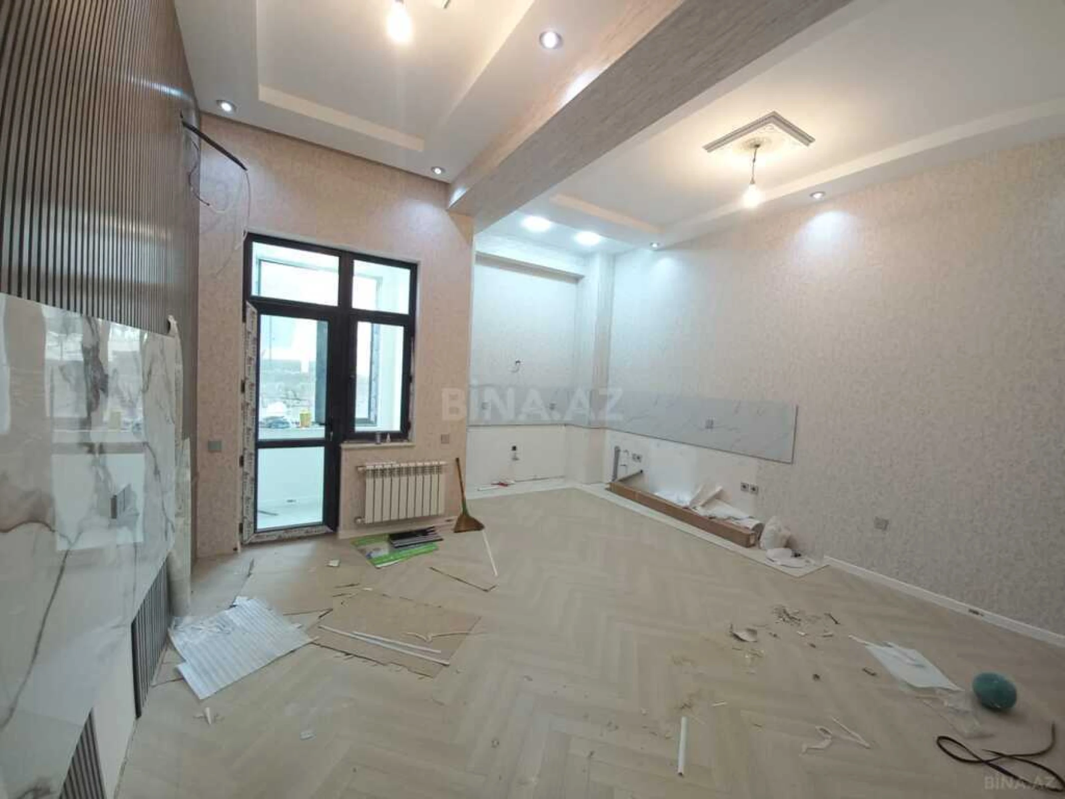 Satılır 2 otaqlı mənzil 65 m²