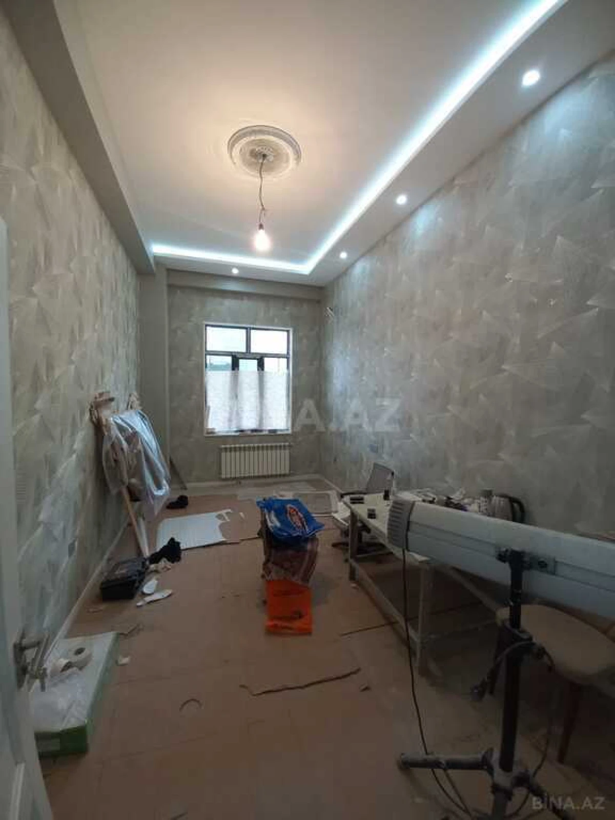 Satılır 2 otaqlı mənzil 65 m²