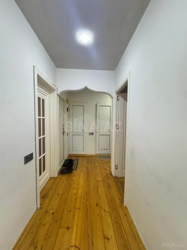 Satılır 3 otaqlı mənzil 60 m²
