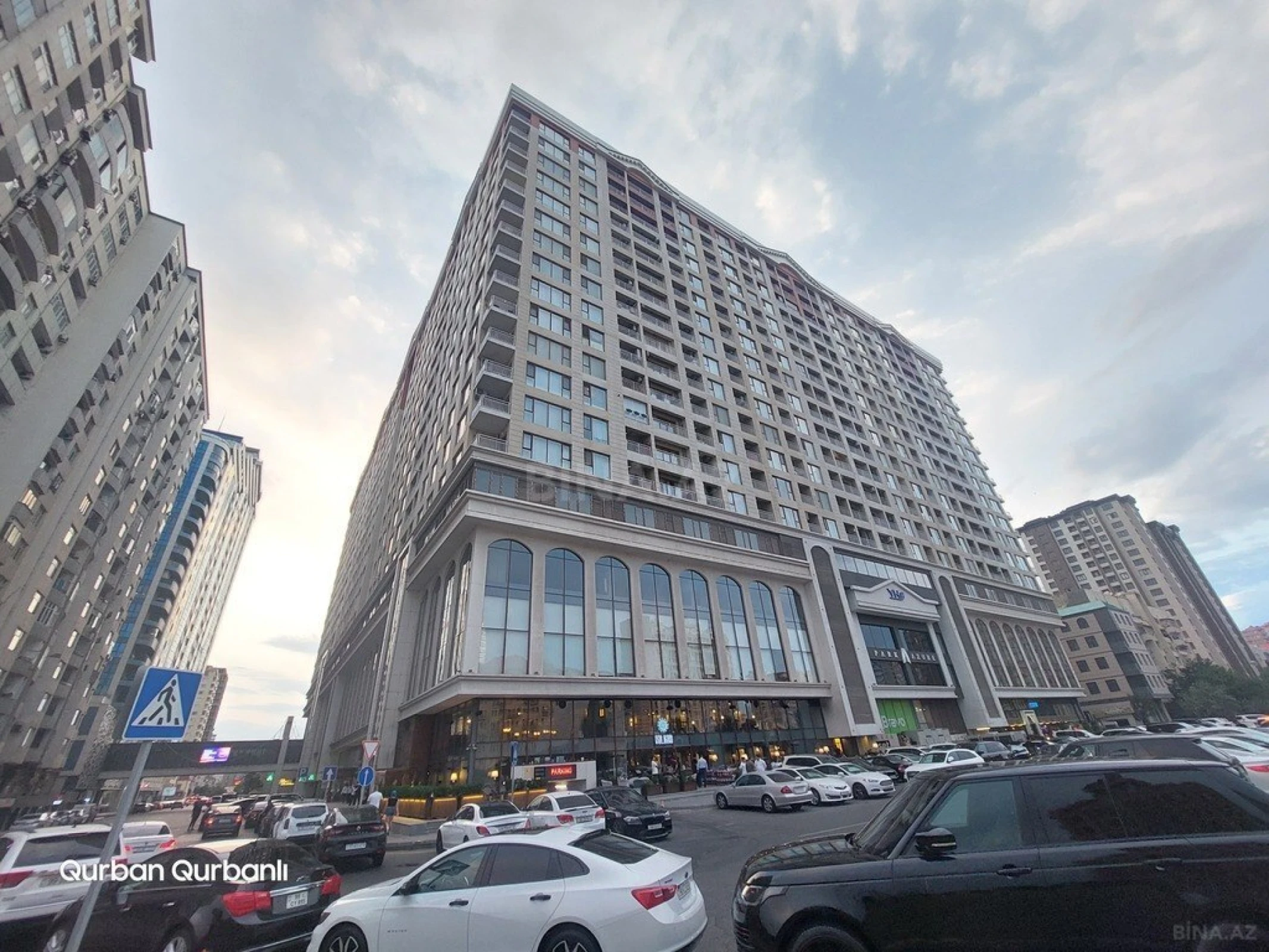 Satılır 2 otaqlı mənzil 69 m²