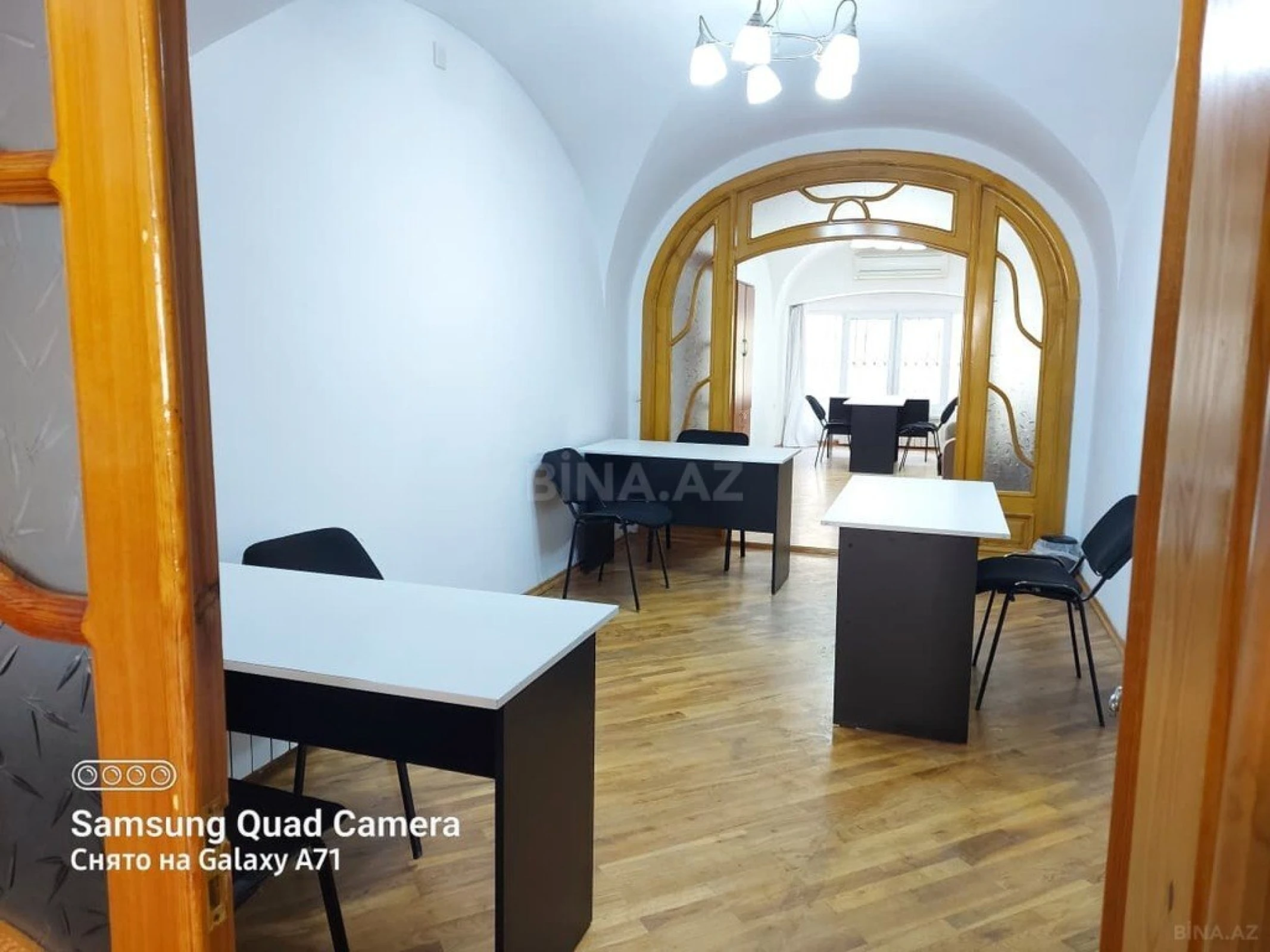 Kirayə verilir 2 otaqlı ofis 65 m²