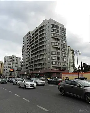 Satılır 4 otaqlı mənzil 220 m² — Bakı, Yasamal qəs. 4 otaq 220.00 m²