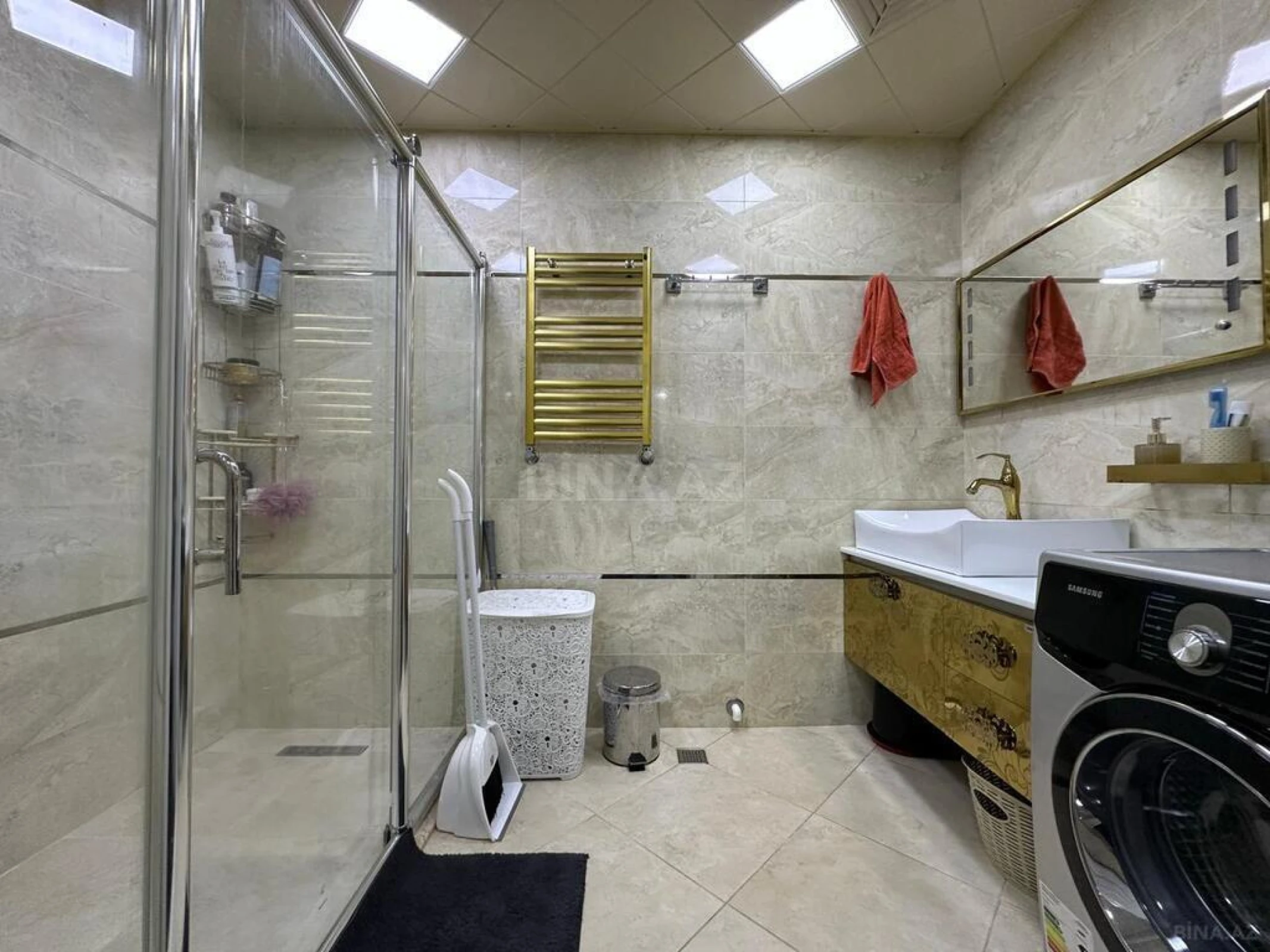 Satılır 3 otaqlı mənzil 95 m²