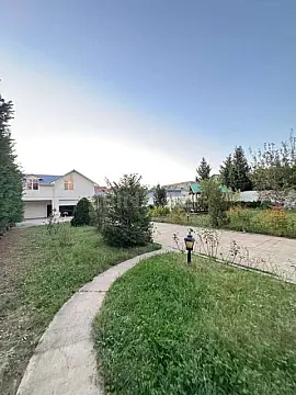 Satılır 4 otaqlı həyət evi 250 m²