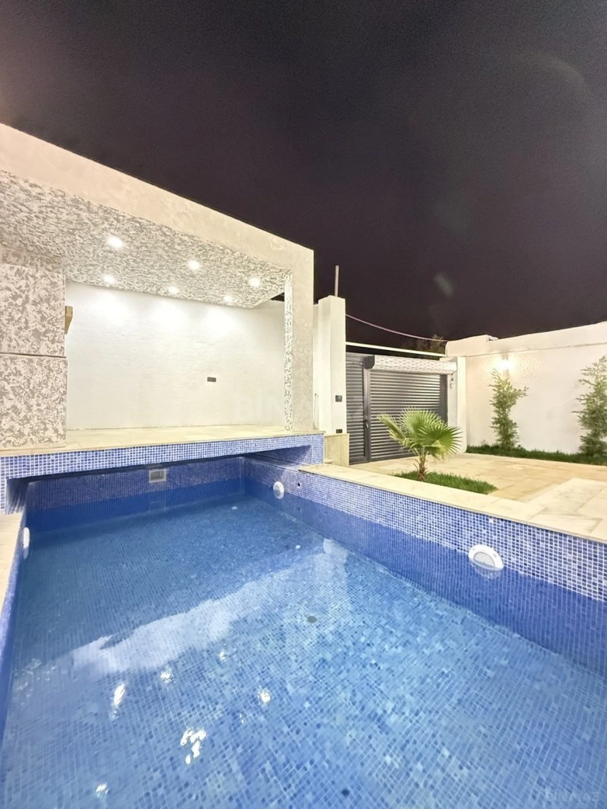 Satılır 4 otaqlı həyət evi 130 m²