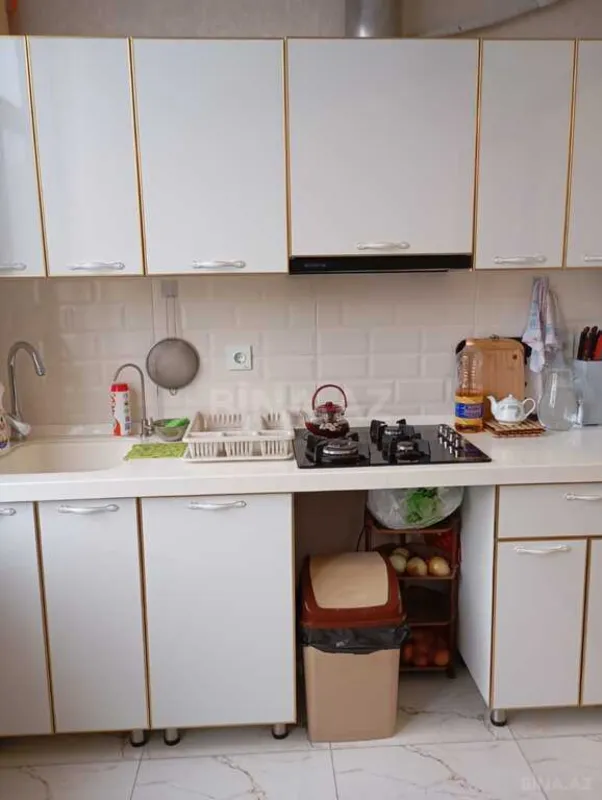Satılır 3 otaqlı mənzil 92 m²