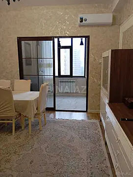 Satılır 3 otaqlı mənzil 92 m²