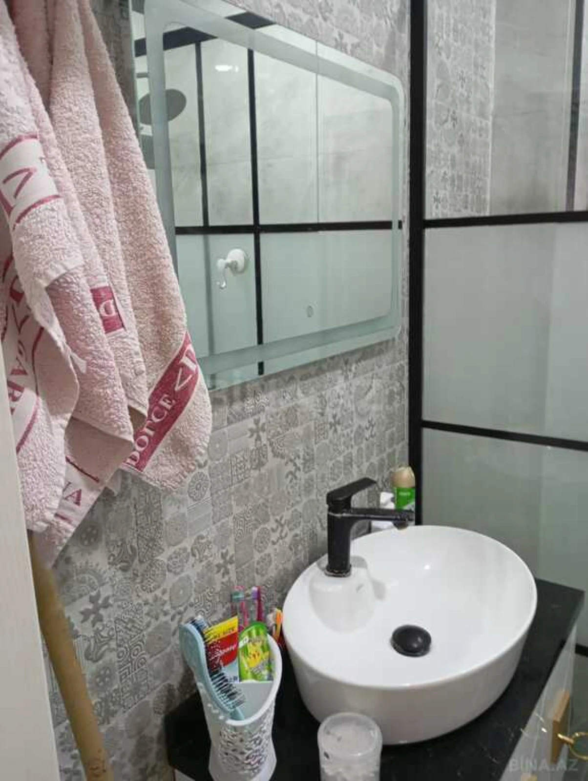 Satılır 3 otaqlı mənzil 92 m²