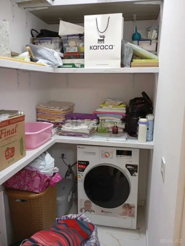 Satılır 3 otaqlı mənzil 92 m²