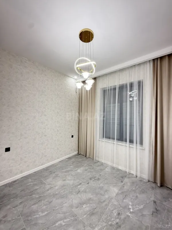 Satılır 4 otaqlı həyət evi 130 m²