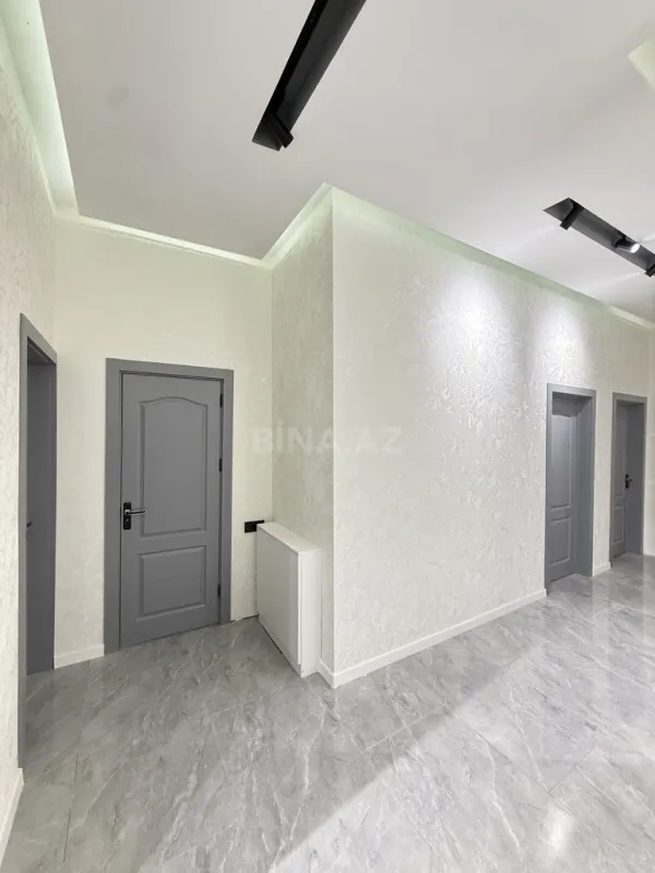 Satılır 4 otaqlı həyət evi 130 m²