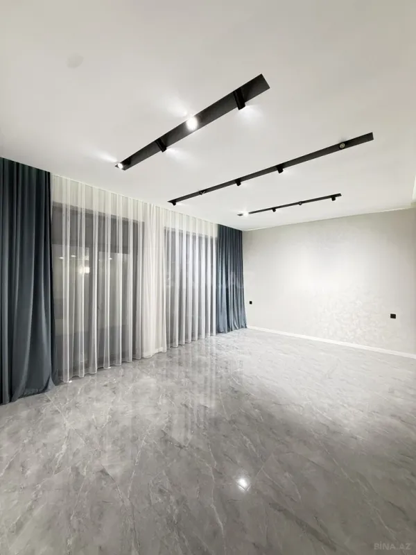 Satılır 4 otaqlı həyət evi 130 m²
