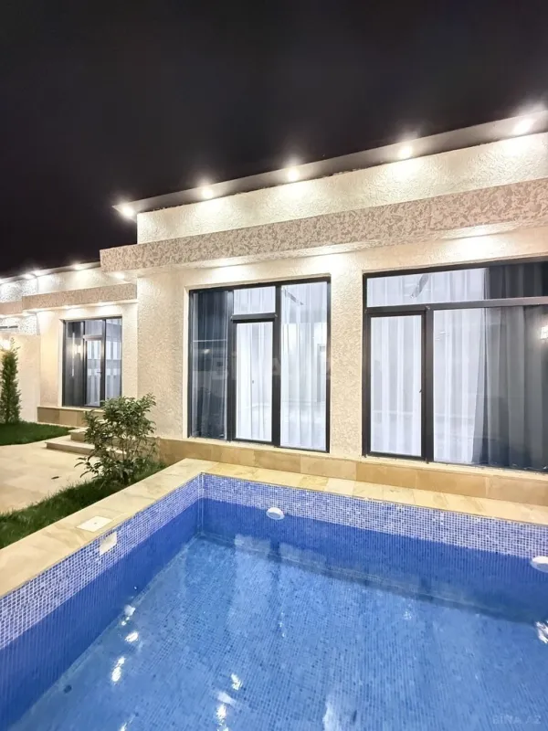 Satılır 4 otaqlı həyət evi 130 m²