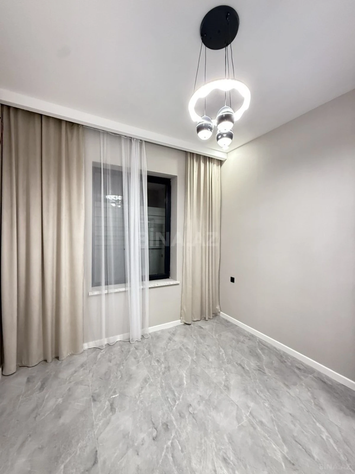 Satılır 4 otaqlı həyət evi 130 m²