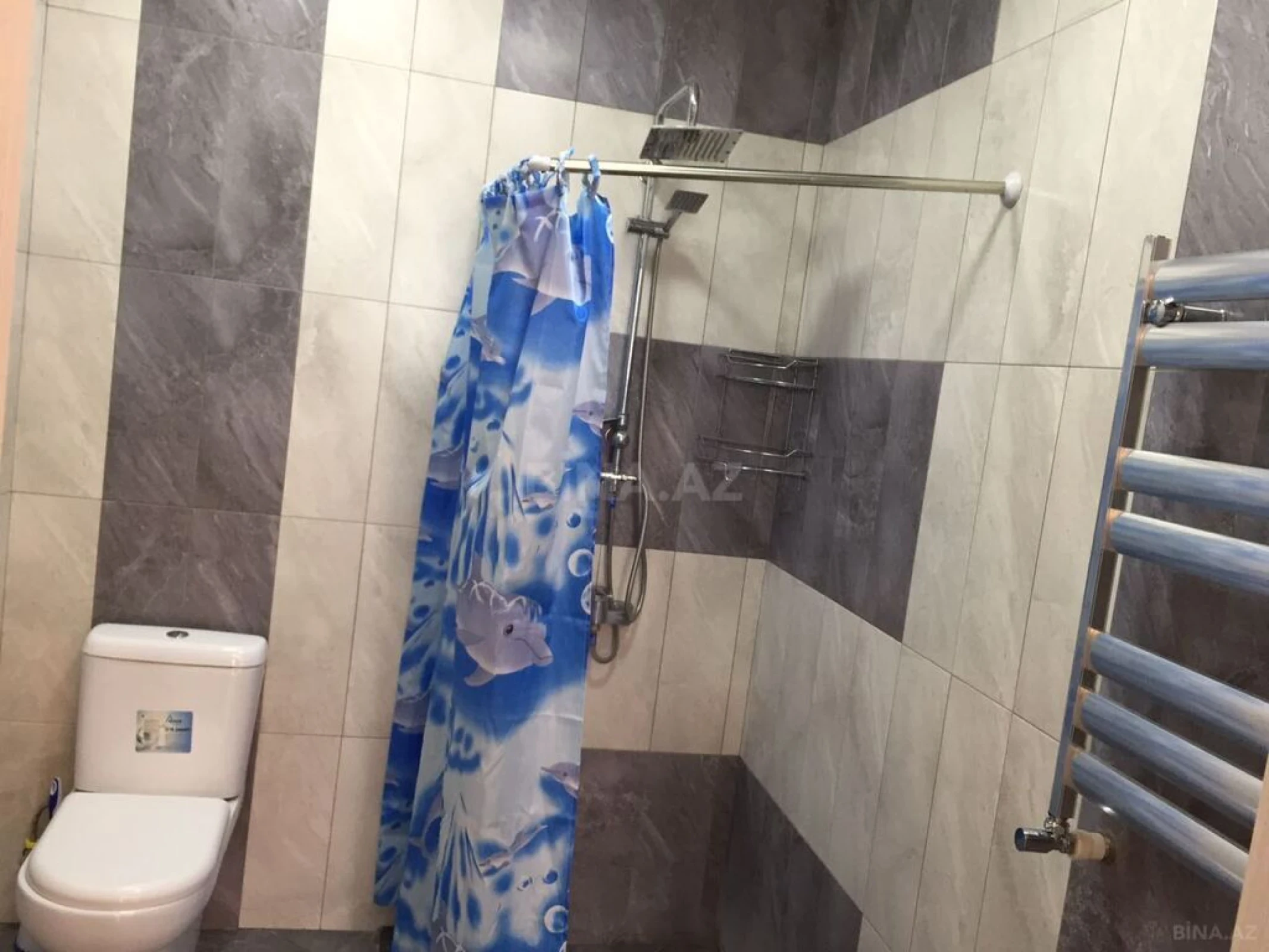 Kirayə verilir 3 otaqlı mənzil 150 m²