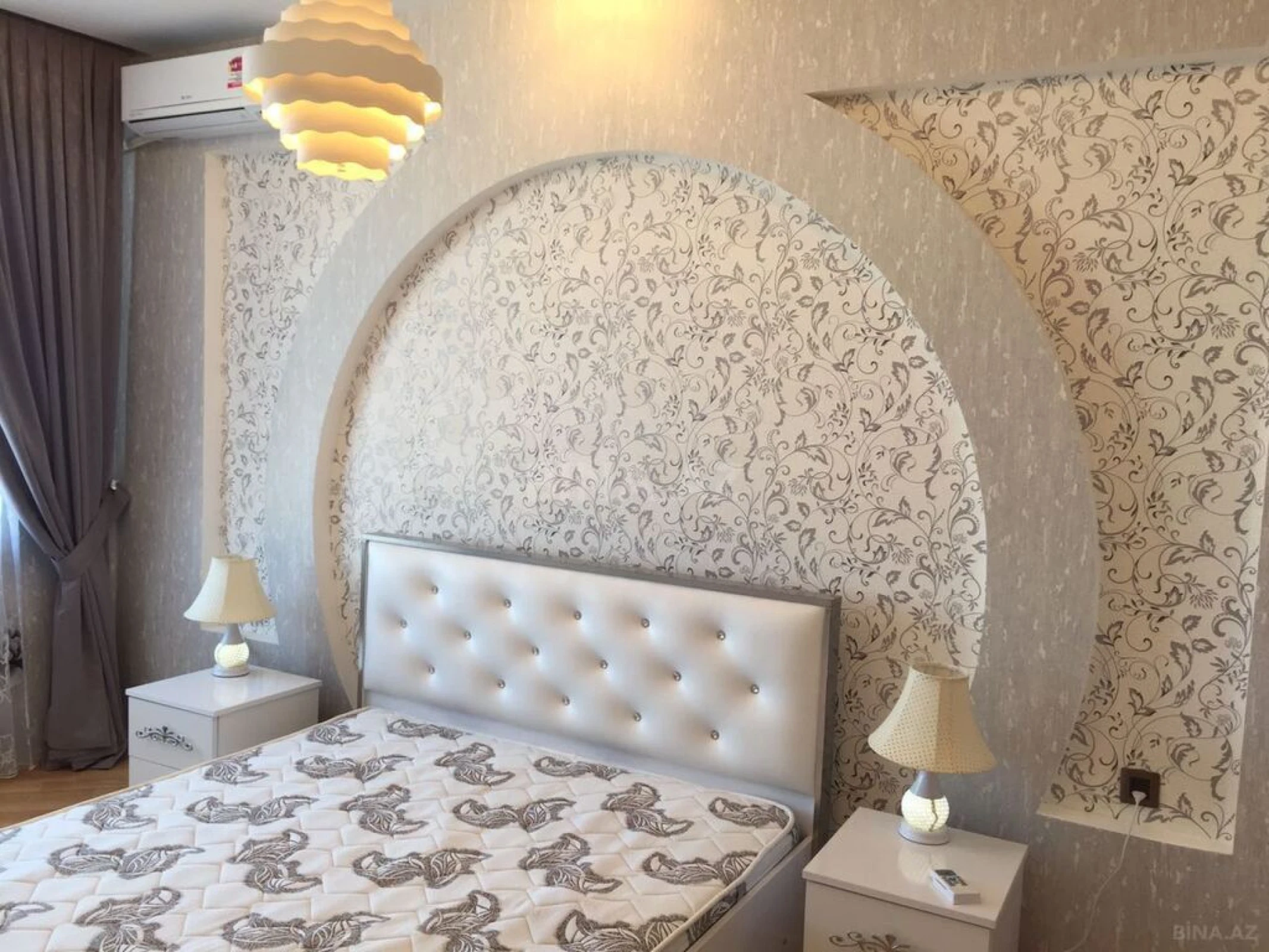 Kirayə verilir 3 otaqlı mənzil 150 m²