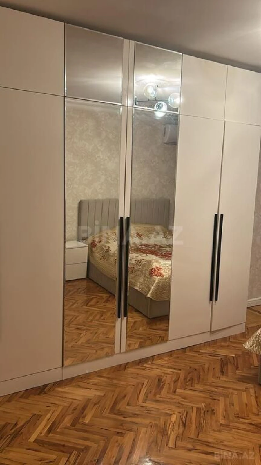 Satılır 3 otaqlı mənzil 70 m²