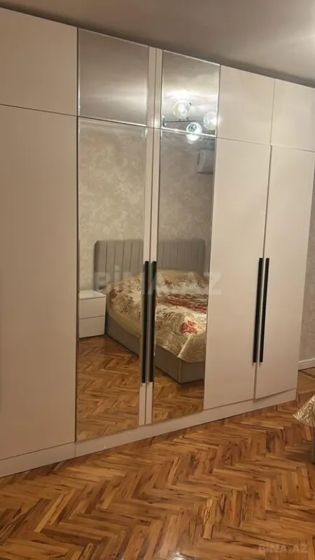 Satılır 3 otaqlı mənzil 70 m²