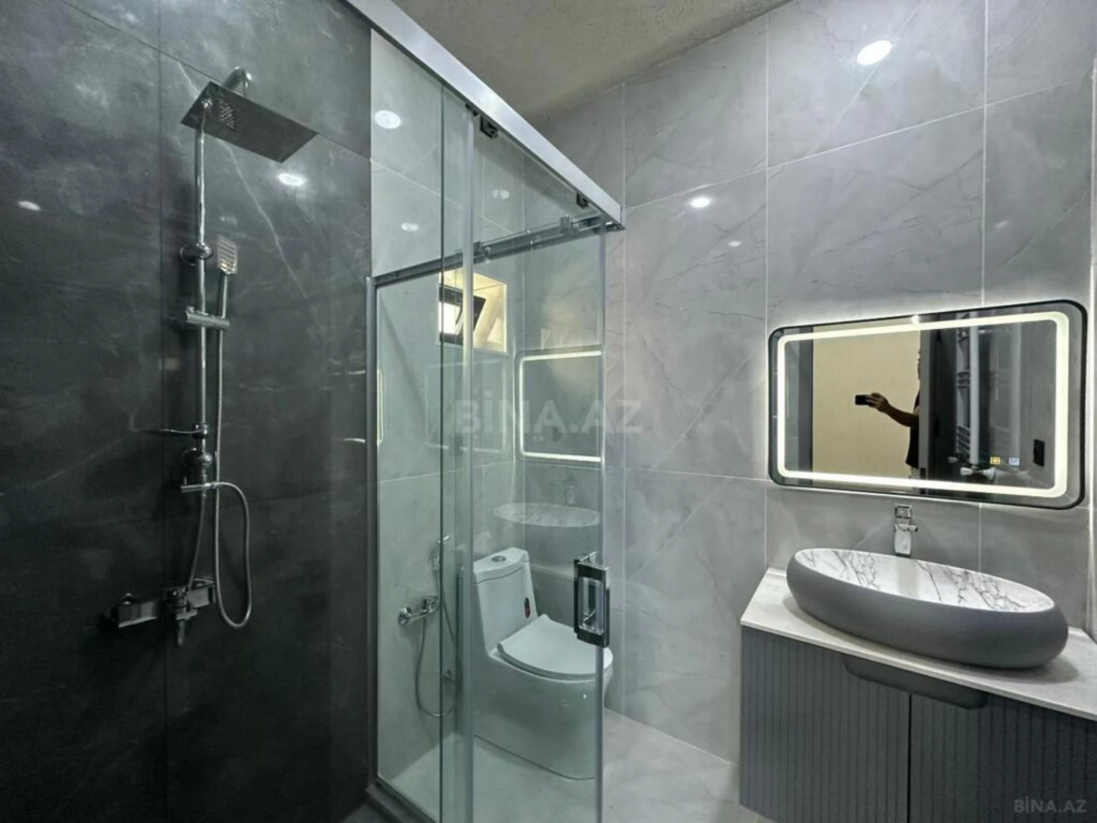 Satılır 4 otaqlı həyət evi 144 m²