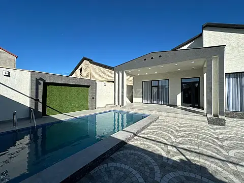 Satılır 4 otaqlı həyət evi 144 m²