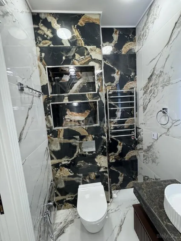 Kirayə verilir 3 otaqlı mənzil 145 m²