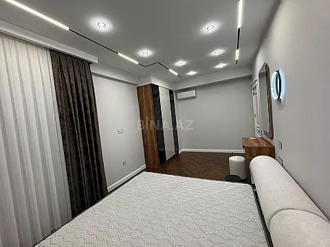 Kirayə verilir 3 otaqlı mənzil 145 m²