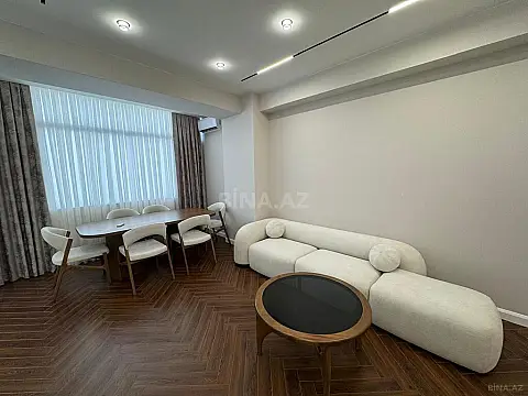Kirayə verilir 3 otaqlı mənzil 145 m²