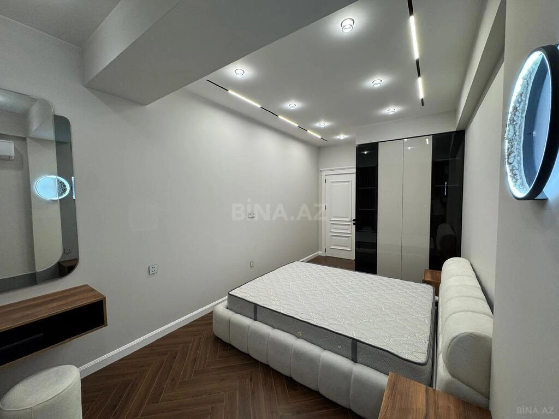 Kirayə verilir 3 otaqlı mənzil 145 m²