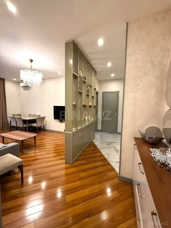 Satılır 3 otaqlı mənzil 100 m²