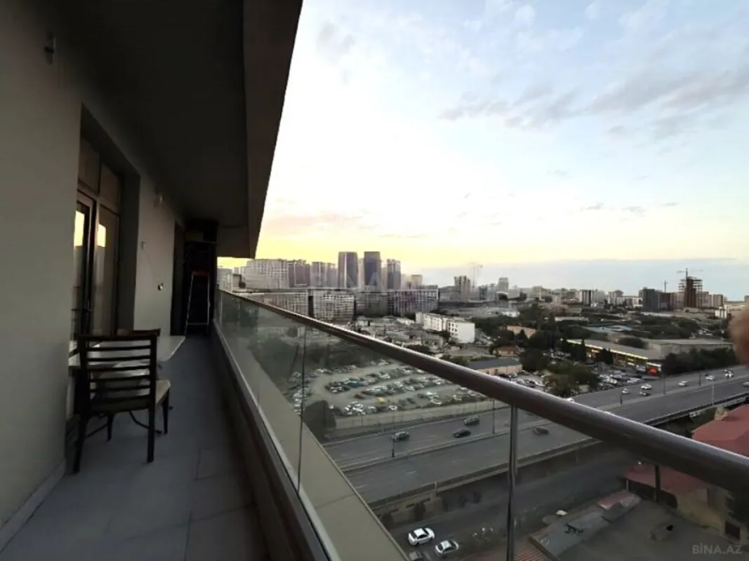 Satılır 3 otaqlı mənzil 100 m²