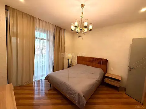 Satılır 3 otaqlı mənzil 100 m²