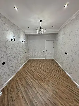 Satılır 4 otaqlı mənzil 120 m²