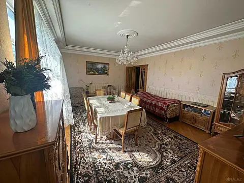 Satılır 3 otaqlı mənzil 127 m²