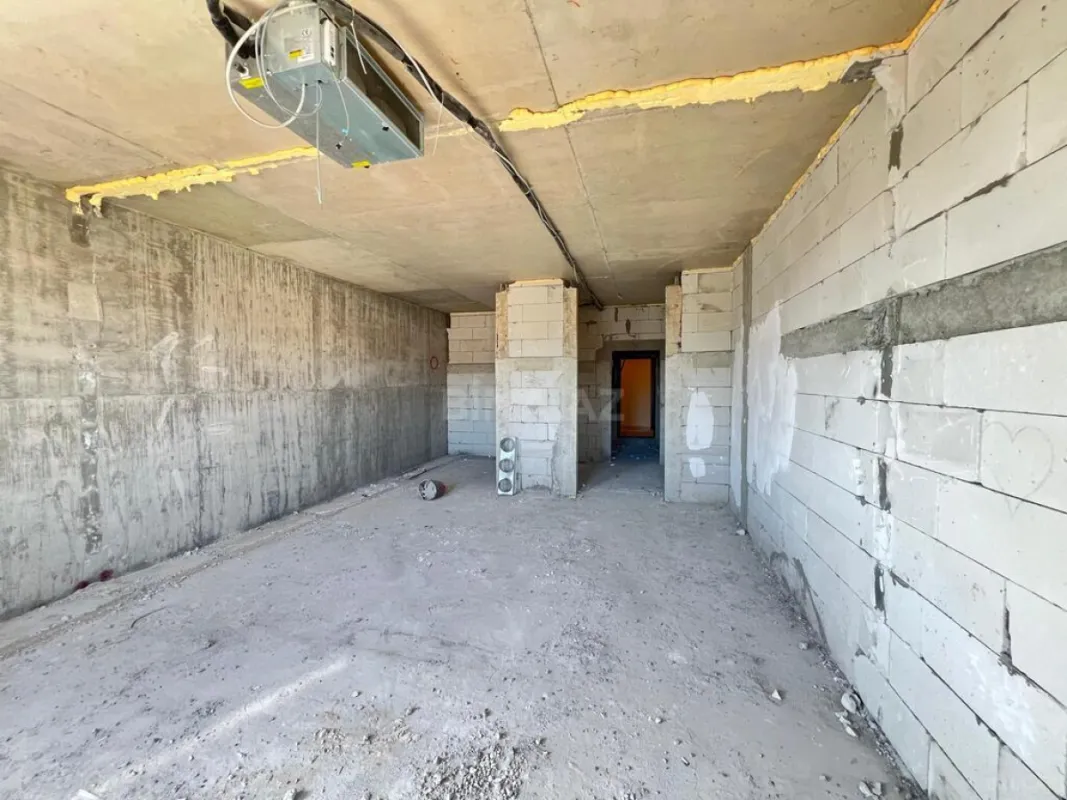 Satılır 1 otaqlı mənzil 63 m²