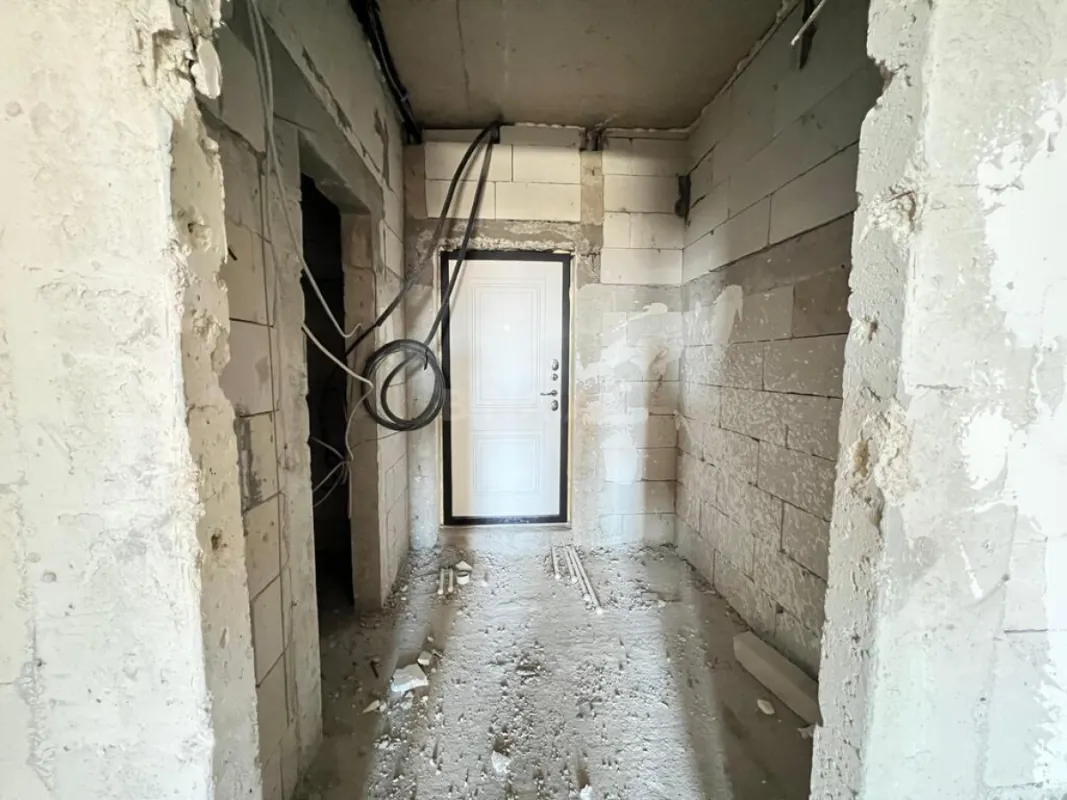 Satılır 1 otaqlı mənzil 63 m²