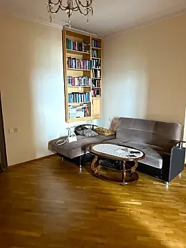 Satılır 3 otaqlı mənzil 125 m²