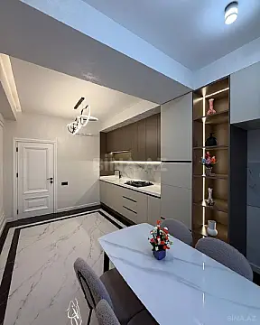 Kirayə verilir 3 otaqlı mənzil 115 m² — Bakı, Yeni Günəşli 3 otaq 115.00 m²