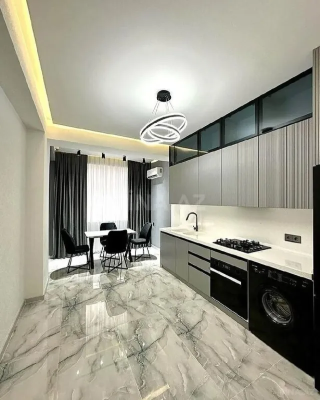 Kirayə verilir 2 otaqlı mənzil 80 m²