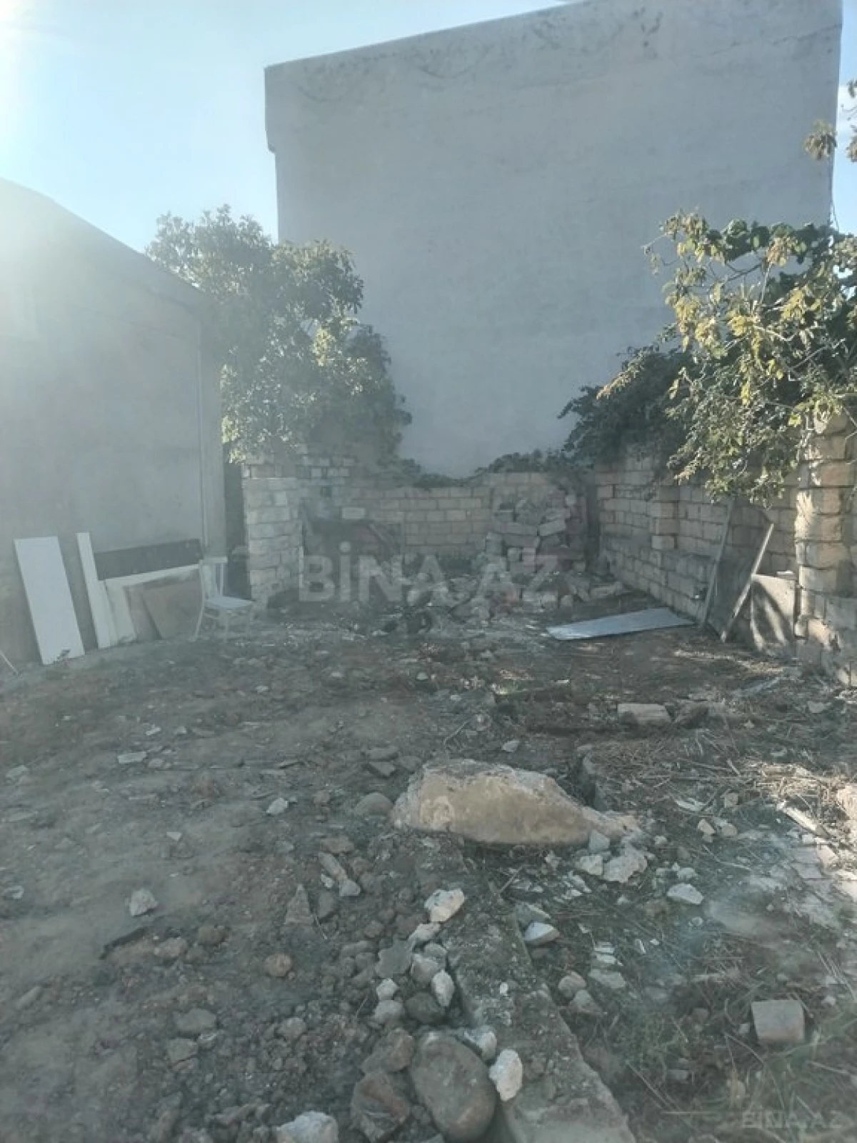 Satılır torpaq sahəsi 2 m²