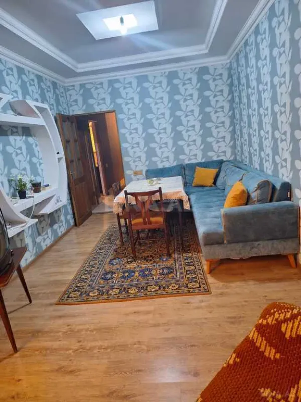 Satılır 3 otaqlı mənzil 95 m²