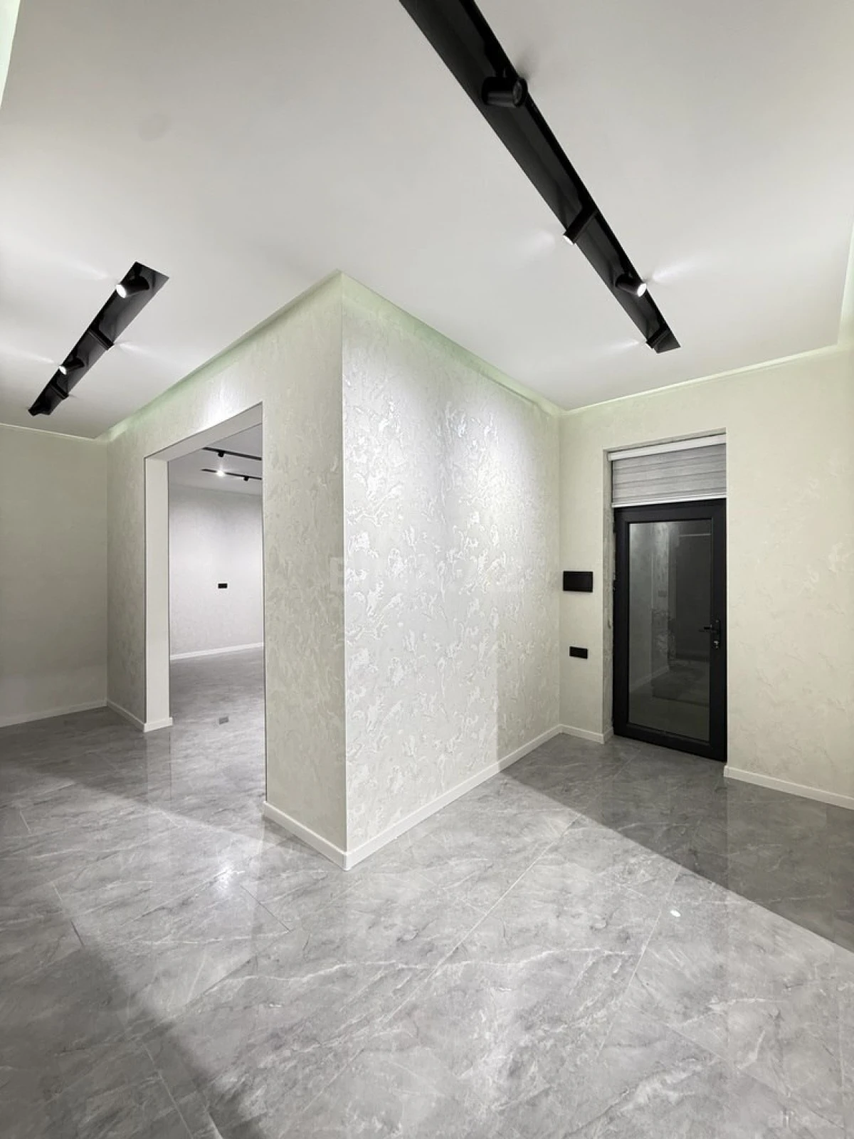 Satılır 4 otaqlı həyət evi 130 m²