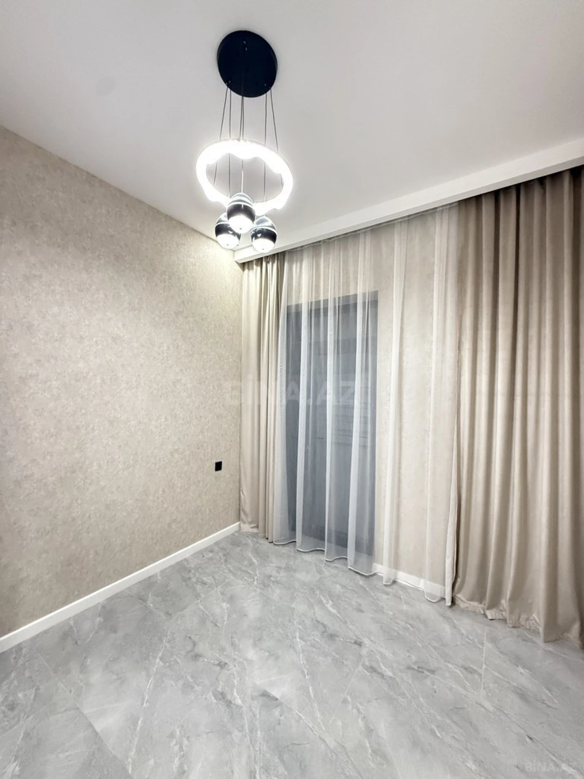 Satılır 4 otaqlı həyət evi 130 m²
