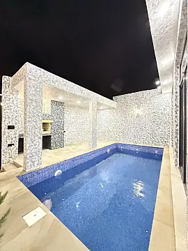 Satılır 4 otaqlı həyət evi 130 m²