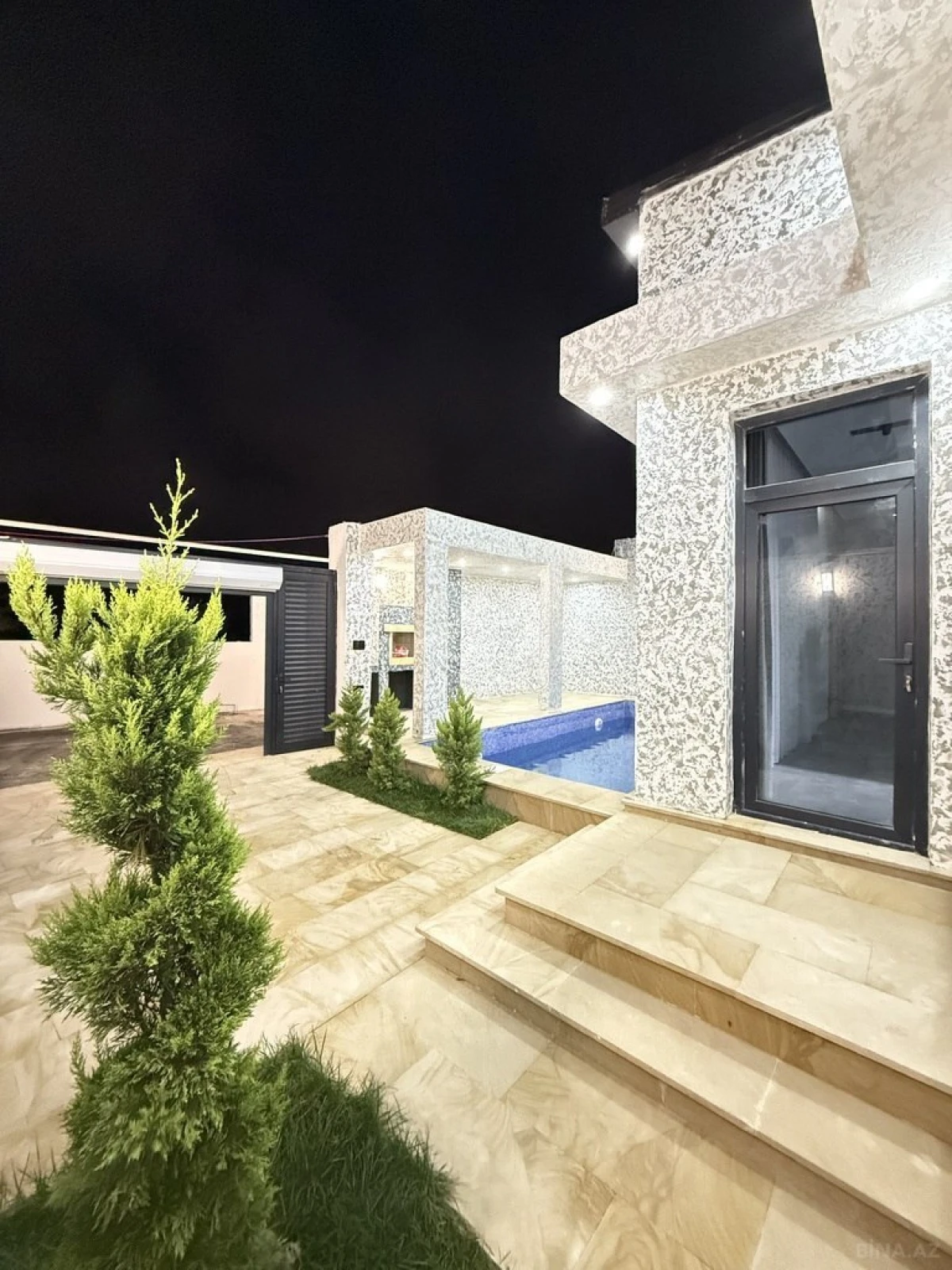 Satılır 4 otaqlı həyət evi 130 m²