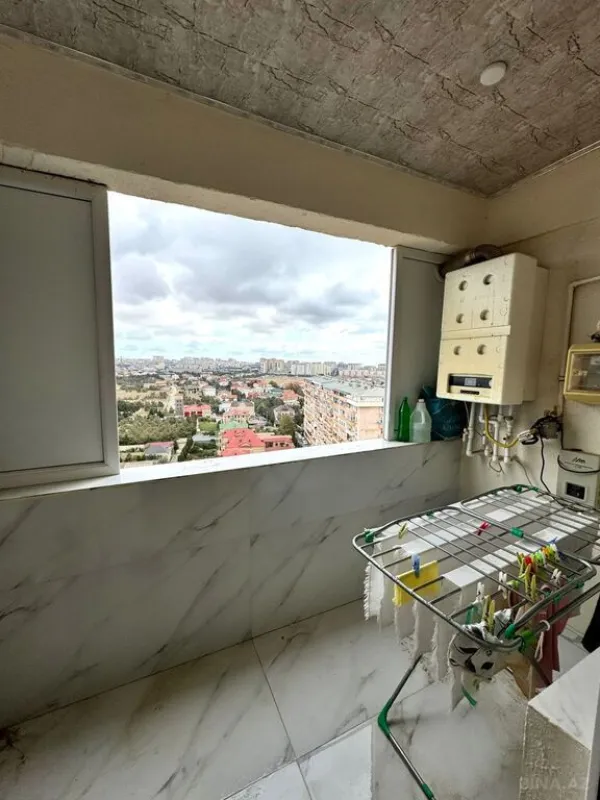 Satılır 2 otaqlı mənzil 109 m²
