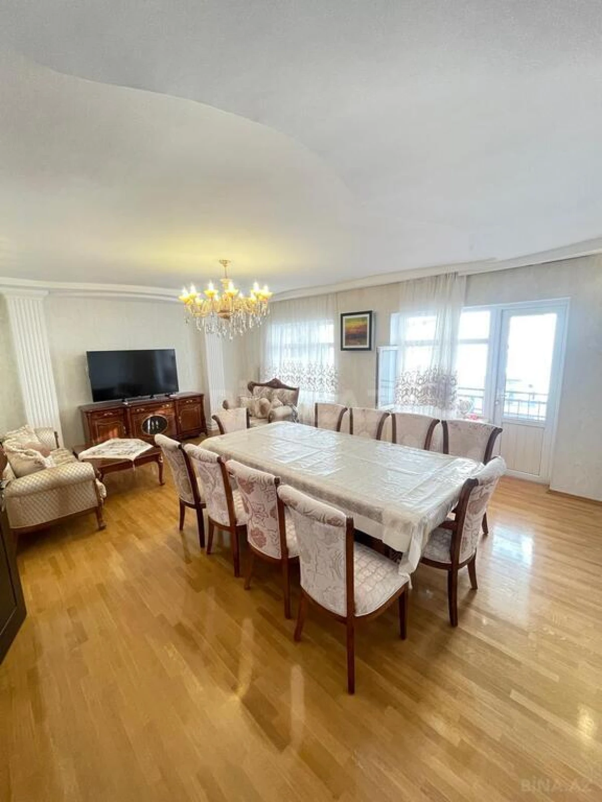 Satılır 3 otaqlı mənzil 101 m²